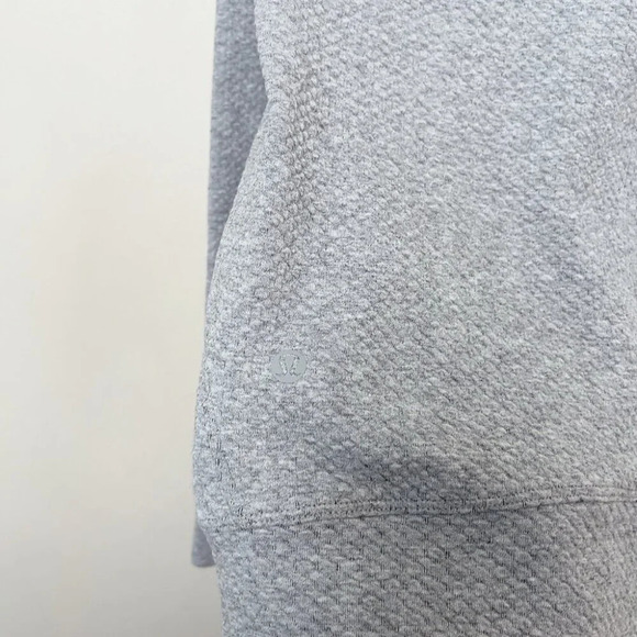Lululemon Womens 4 Catch A Moment Crew Heathered Core  Light Grey - Picture 14 of 16